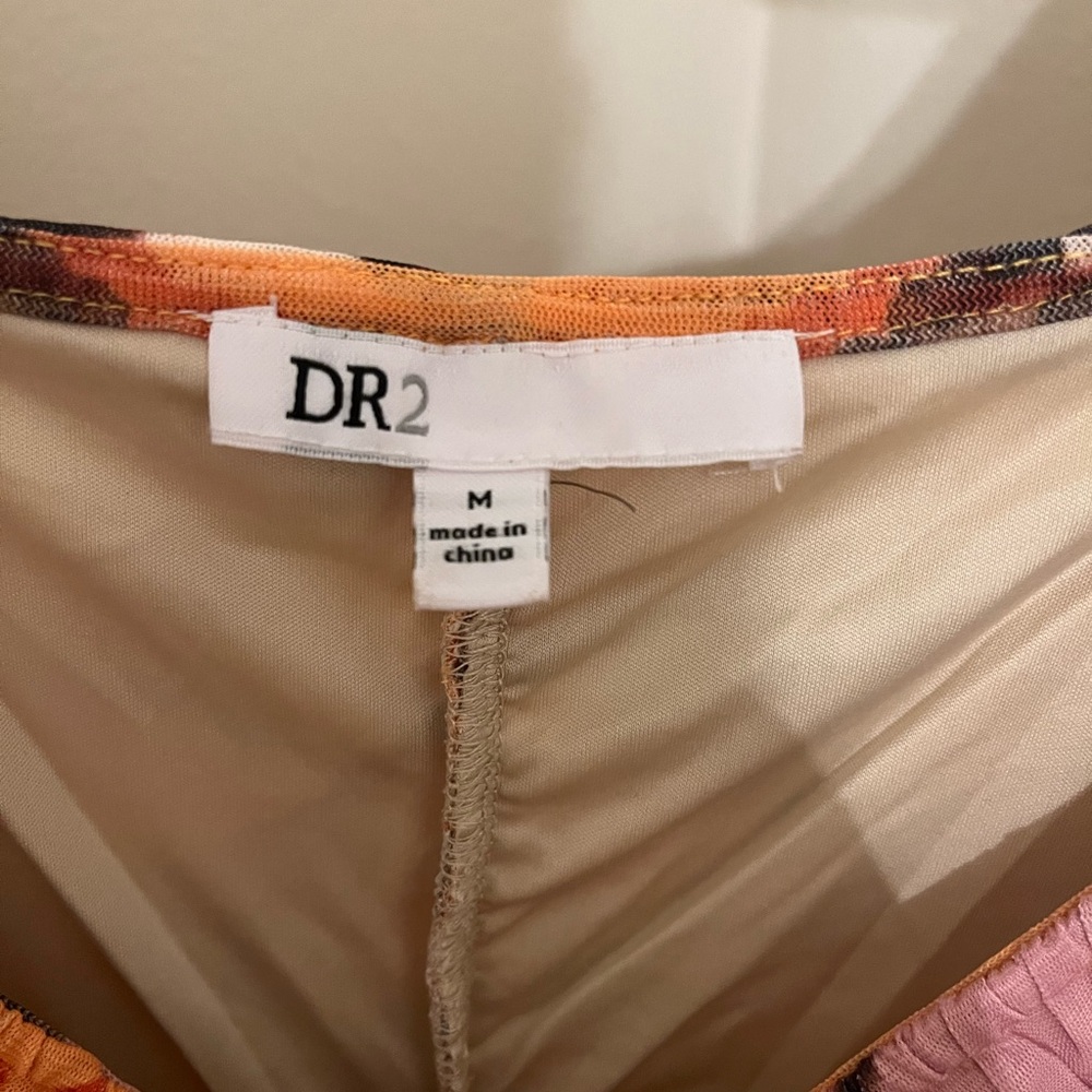 D2R Ruched Top - Picture 3 of 4